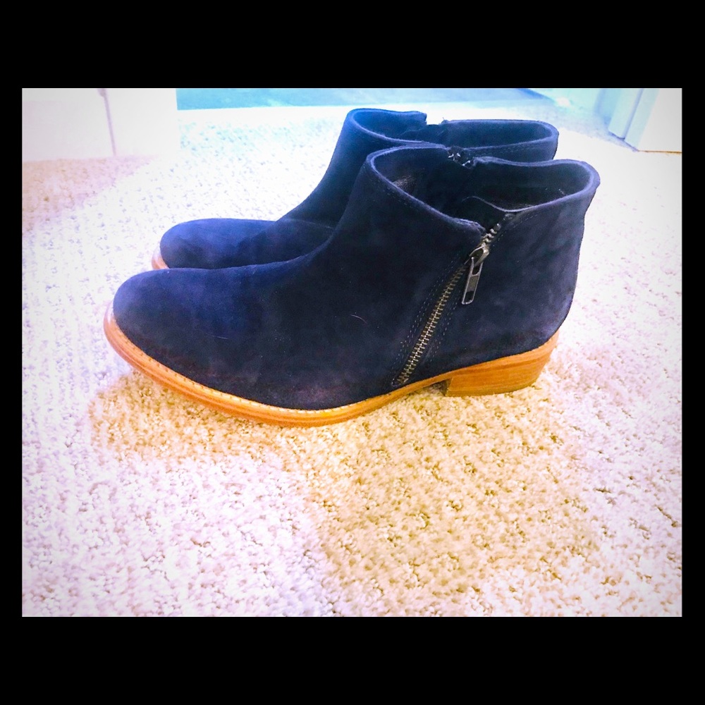 Women’s blue suede booties